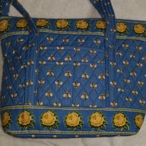 Excellent Vera Bradley Retired Bees Betsy handbag